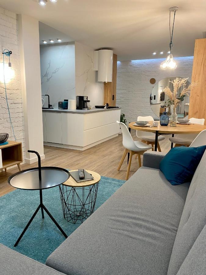 IX Pietro - 9Th Floor Apartment In קטוביץ מראה חיצוני תמונה